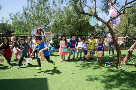 中文学校举行复活节捡彩蛋活动 暑期班火热报名中