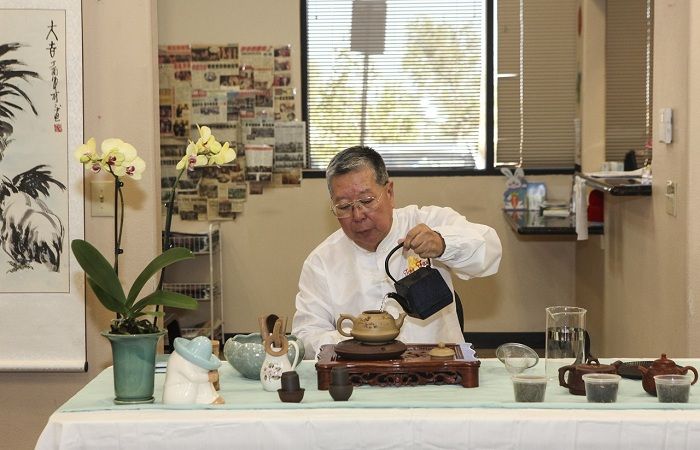 “品茶悟道 感悟人生”台联会举办茶艺讲座