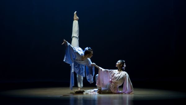 北京舞蹈学院“中国之舞”维加斯首演成功