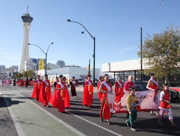 維加斯旗袍會亮相沙漠春節活動