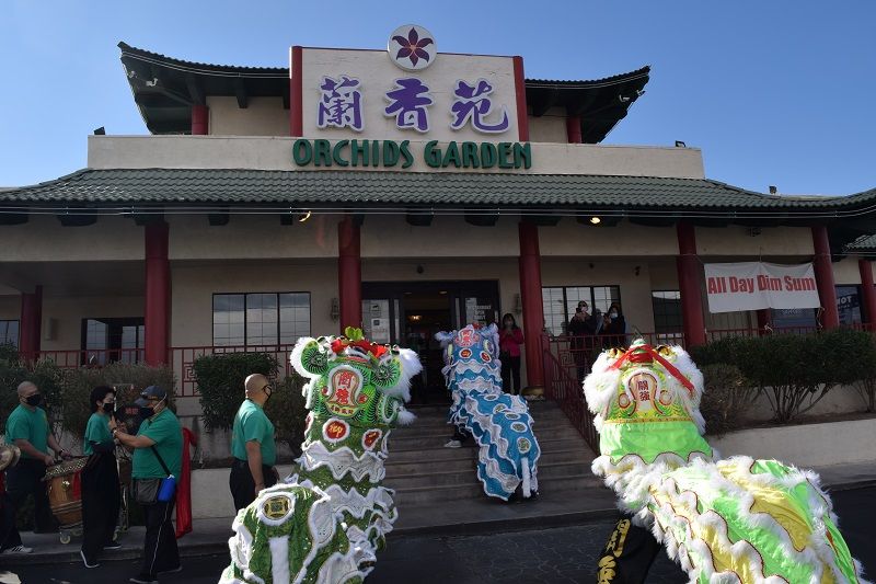 蘭香苑酒家、點心家餐廳 舞獅迎牛年慶春節