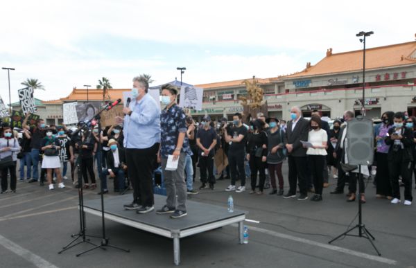 抗议仇恨亚裔集会 在赌城唐人街举行