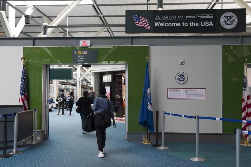 中国留学生持合法签证 遭美盘查50小时后遣返