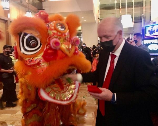 红石赌场酒店舞狮 欢庆中国新年