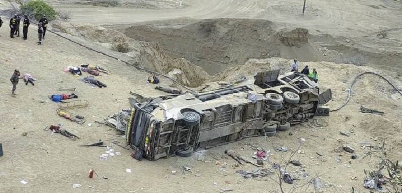 祕魯發生巴士墜崖意外 至少24人喪生