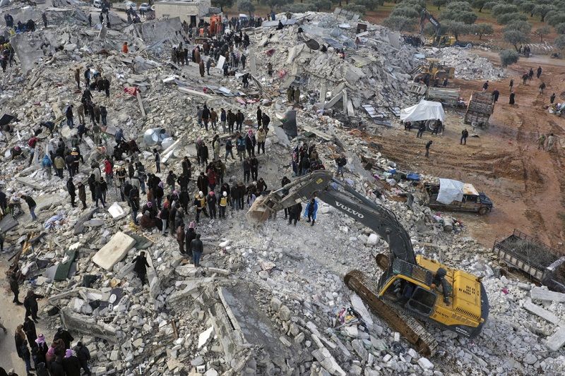 土耳其遇7.8强震 余震不断 已逾2280死