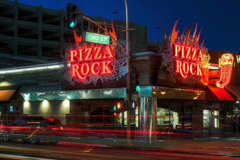 拉斯維加斯披薩店躋身美國 50 強