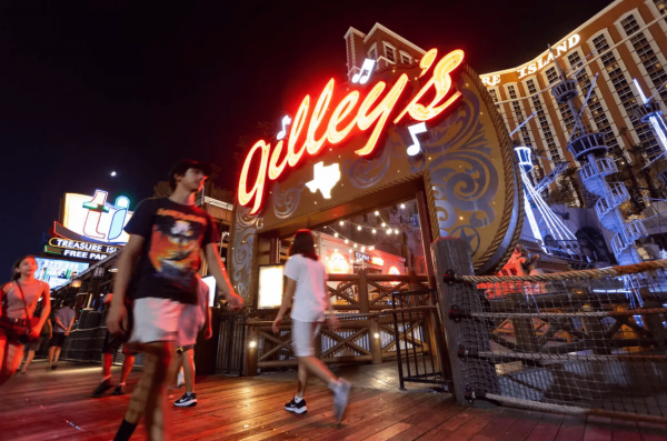 卫生问题 Gilley’s 餐厅勒令关闭