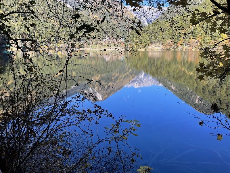 阿坝州自然条件优厚 风景名胜璀璨吸睛