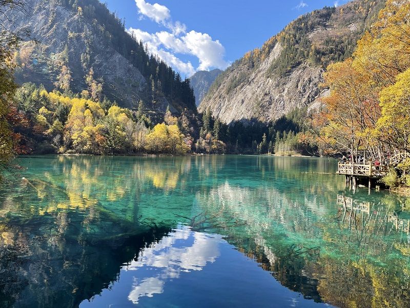 阿坝州自然条件优厚 风景名胜璀璨吸睛