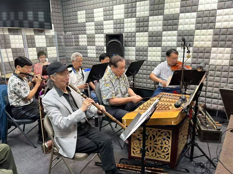 維加斯”劍之聲音樂曲藝社”融入社區