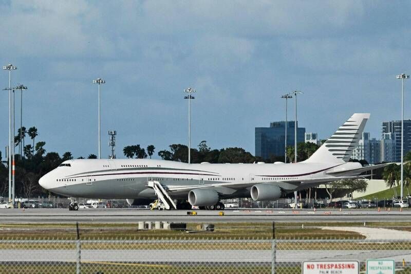 美接受卡达赠礼波音747飞机 将改装为「空军一号」