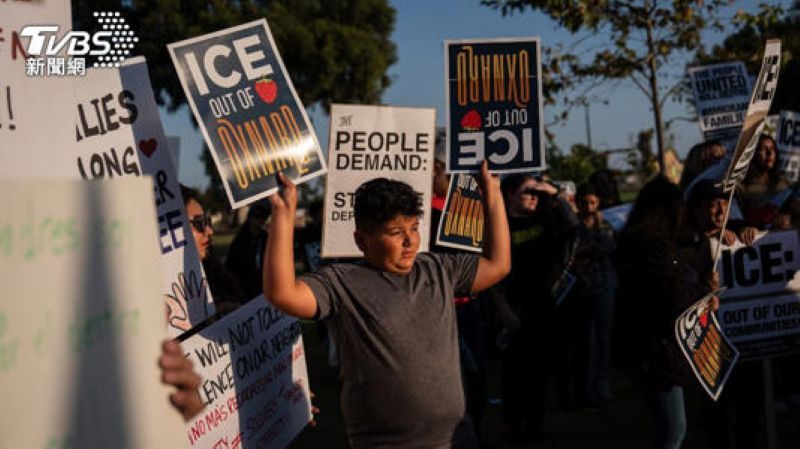 ICE強逮園藝師壓地揮拳揍臉 3兒都是海軍陸戰隊！
