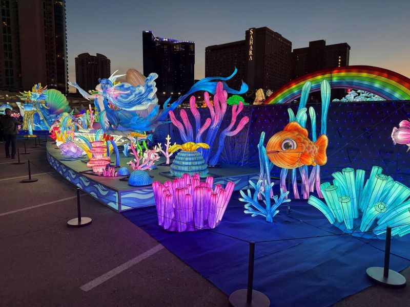GlowFest 拉斯维加斯灯海嘉年华盛大开幕