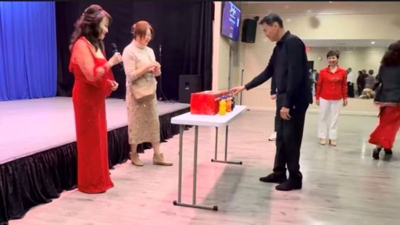 藍天文化中心舉辦會員與理事聖誕聯歡晚會