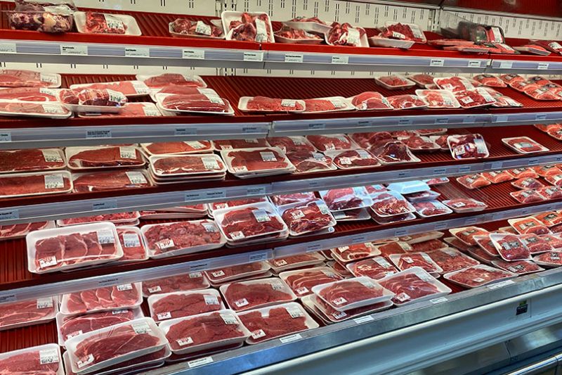 美國牛肉價格持續飆升 遠超其它主要食品