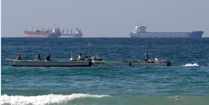 3艘货轮在荷姆兹海峡遇袭 油轮改道红海