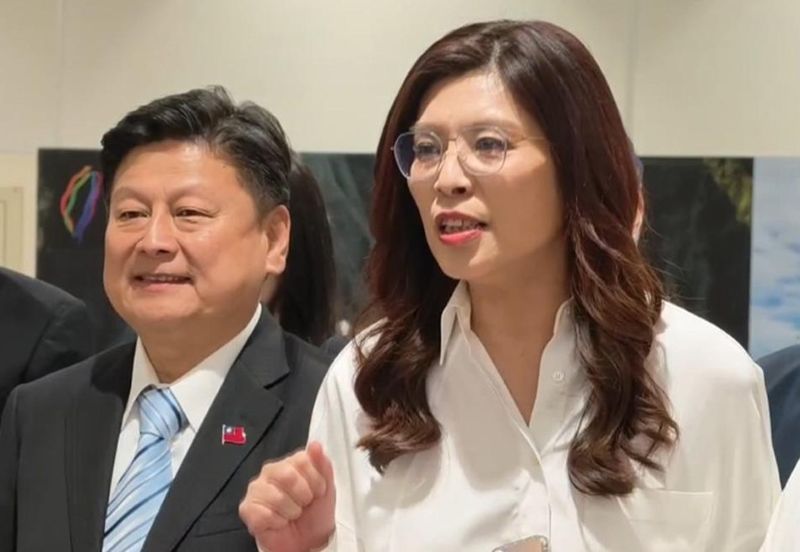 郑丽文返台 大陆发布十项两岸交流新措施