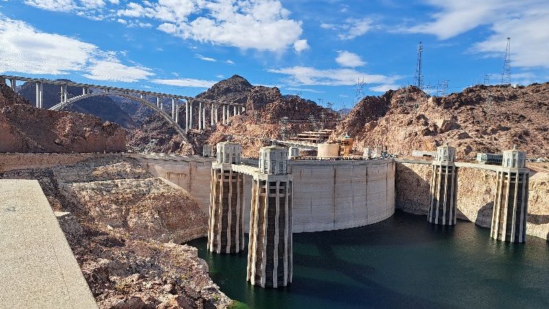 米德湖干旱 冲击胡佛水坝发电
