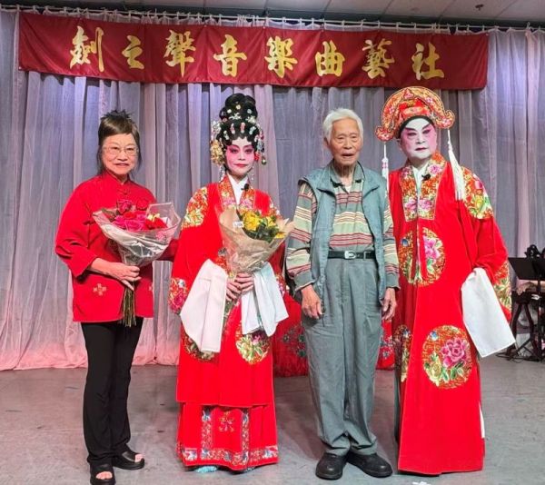剑之声音乐曲艺社开幕演出 圆满成功 !