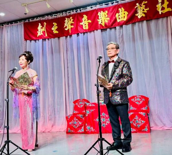 剑之声音乐曲艺社开幕演出 圆满成功 !