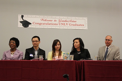 UNLV 亚太学生毕业典礼隆重举行