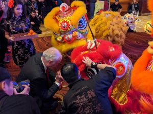Red Rock Casino庆祝中国新年 祥狮献瑞