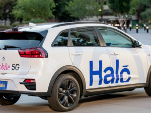 Halo自驾共乘电动车 结合5G技术