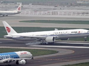 中国疫情升温 美国考虑「采检国际航班废水」