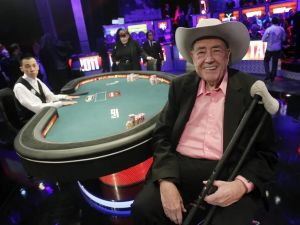 「扑克教父」布朗森去世 享寿89岁
