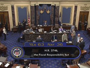 美债危机解除 参院以63对36票数通过法案