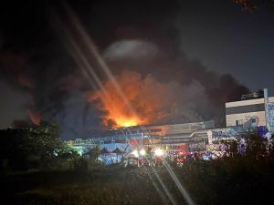 屏東高爾夫球代工廠大火 累計10死98傷