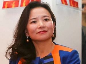 澳籍華裔記者成蕾在中服刑期滿 被驅逐出境