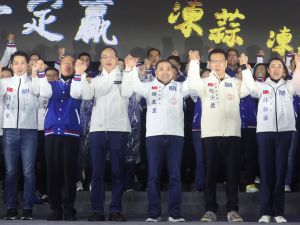 2024总统选战倒数计时 台湾三党大车拼