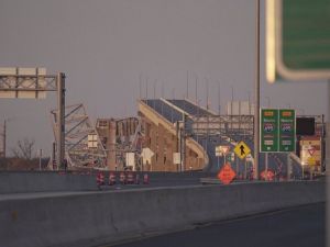 馬里蘭州巴爾的摩大橋倒塌 州長宣布進入緊急狀態