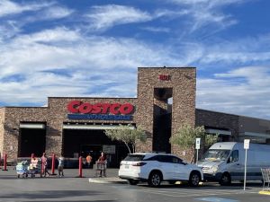 Costco打击非会员购物 进入美食街需有会员证