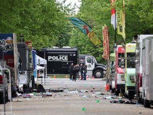 溫哥華汽車衝撞至少11死 嫌犯有精神病史排除恐攻
