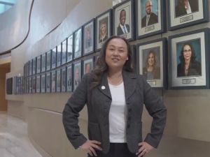 维加斯市议会首位亚裔美国女性 倡导多元化