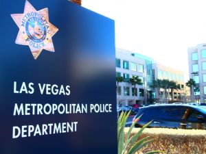 大都会警察局与ICE合作获准 允许关押非法移民以备驱逐出境
