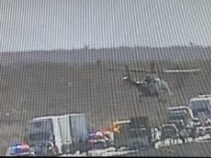 I-15致命车祸大塞车 数十辆车越野绕道反被困