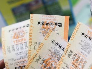 美國威力球已38次摃龜 8.15億美元27日再開獎
