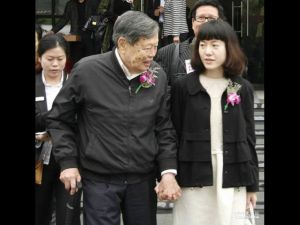 诺贝尔物理学奖得主杨振宁逝世 享年103岁