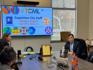 北加州TCML與Cupertino市府首次合作 為市府官員提供華語課程