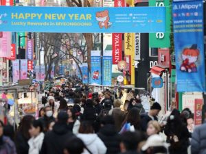 中國遊客春節「棄日轉韓」人數暴增44%　