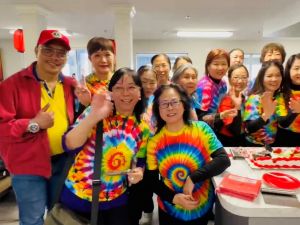 維加斯中國城獅子會走進養老院 共慶馬年新春