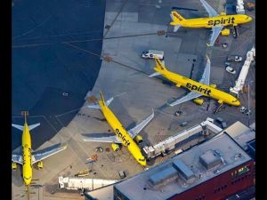 精神航空停业 维加斯机场裁员 999 人