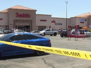 维加斯 Smith/s超市枪案 情侣双亡