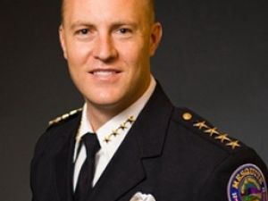 前警长涉非法录音与恐吓 遭起诉